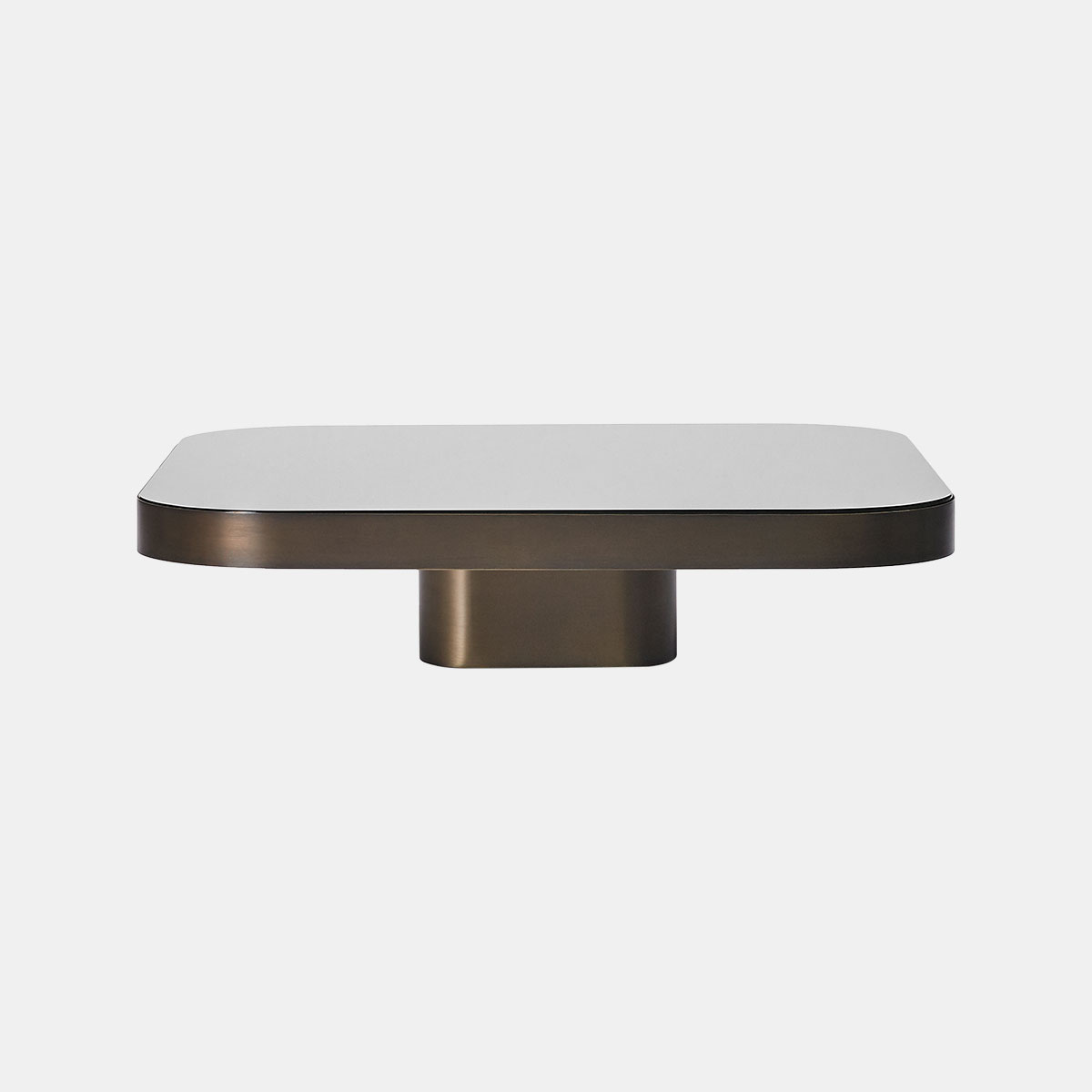 classicon-guilherme-torres-bow-coffee-table-1-messing-verbronsd-001shop