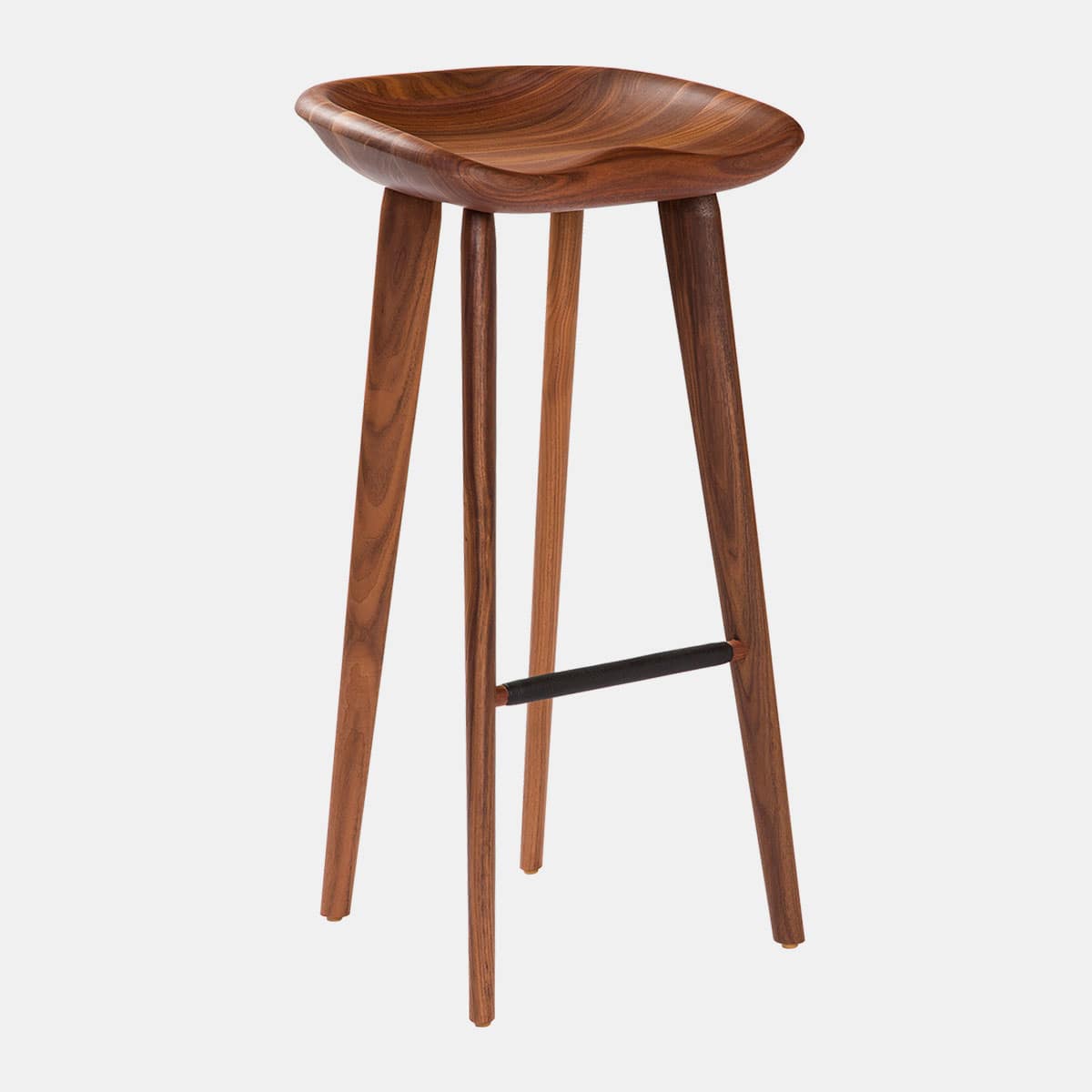 bassamfellows-tractor-bar-stool-cb23-walnoot-001shop